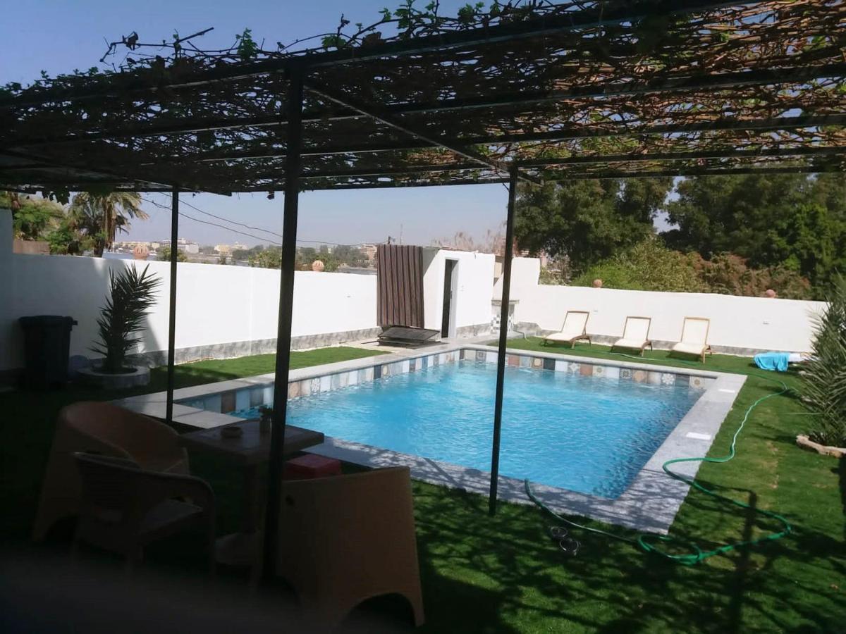 Set Ma'at * Luxor